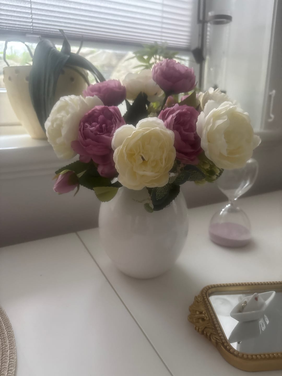 Customer photo review of Großhandel: 30 cm Pfingstrosen-Busch-Bouquet aus künstlichen Seidenblumen, Arrangement im Bulk-Format