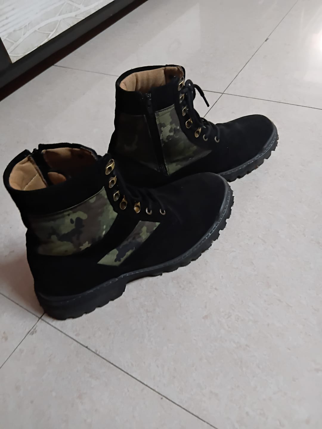 Customer photo review of Bacca Bucci Military Jungle Boots