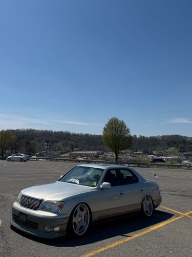 Customer photo review of 90MM Power Lug Nuts 20pc