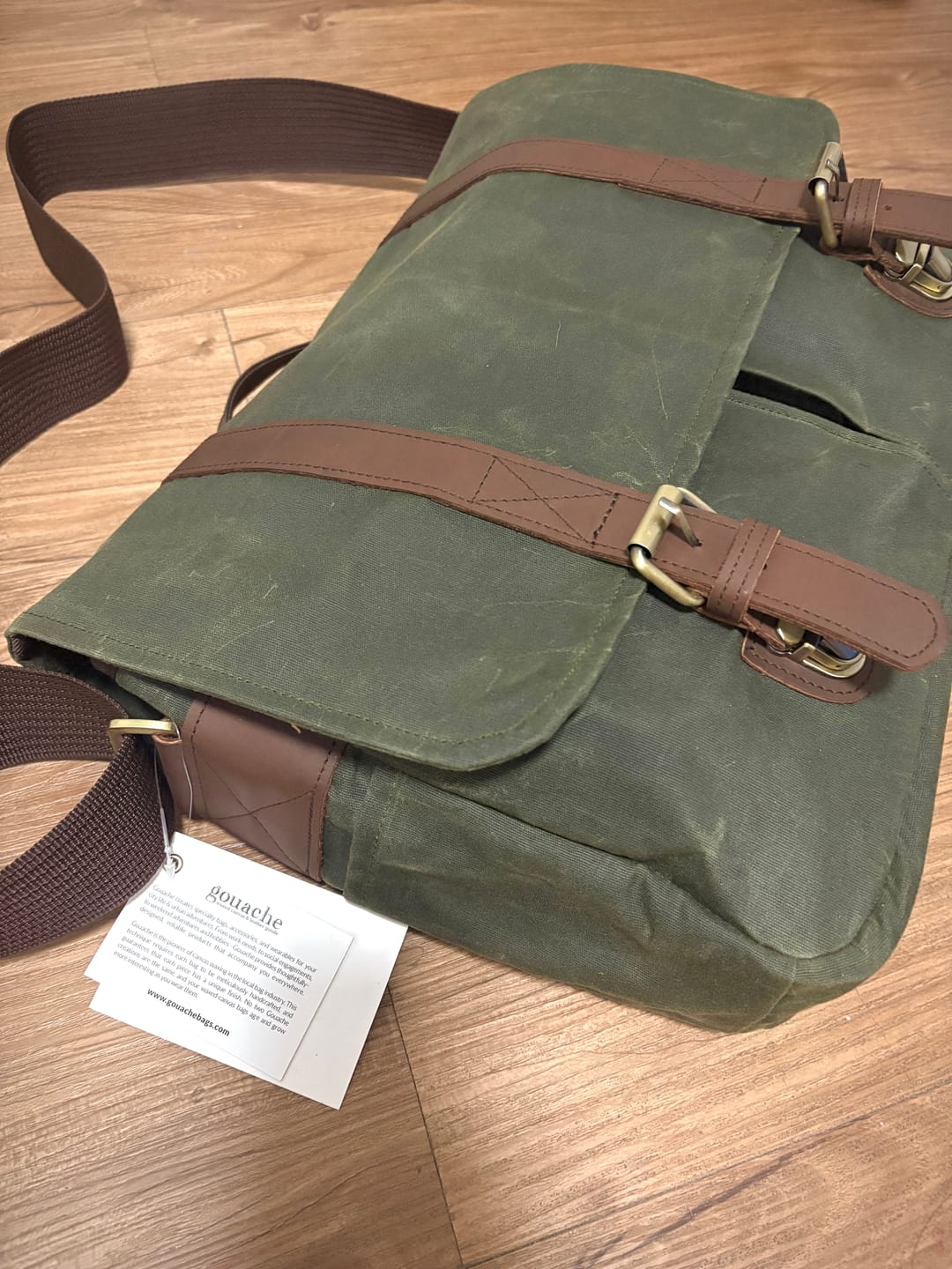 Customer photo review of Messenger City Bag