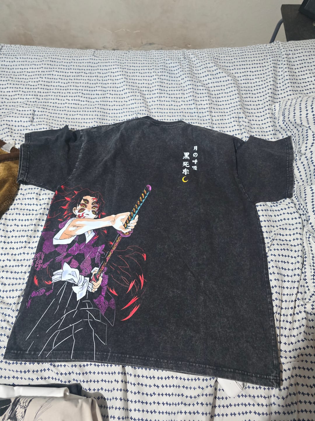 Customer photo review of Camisa Kokushibo - Kimetsu no Yaiba