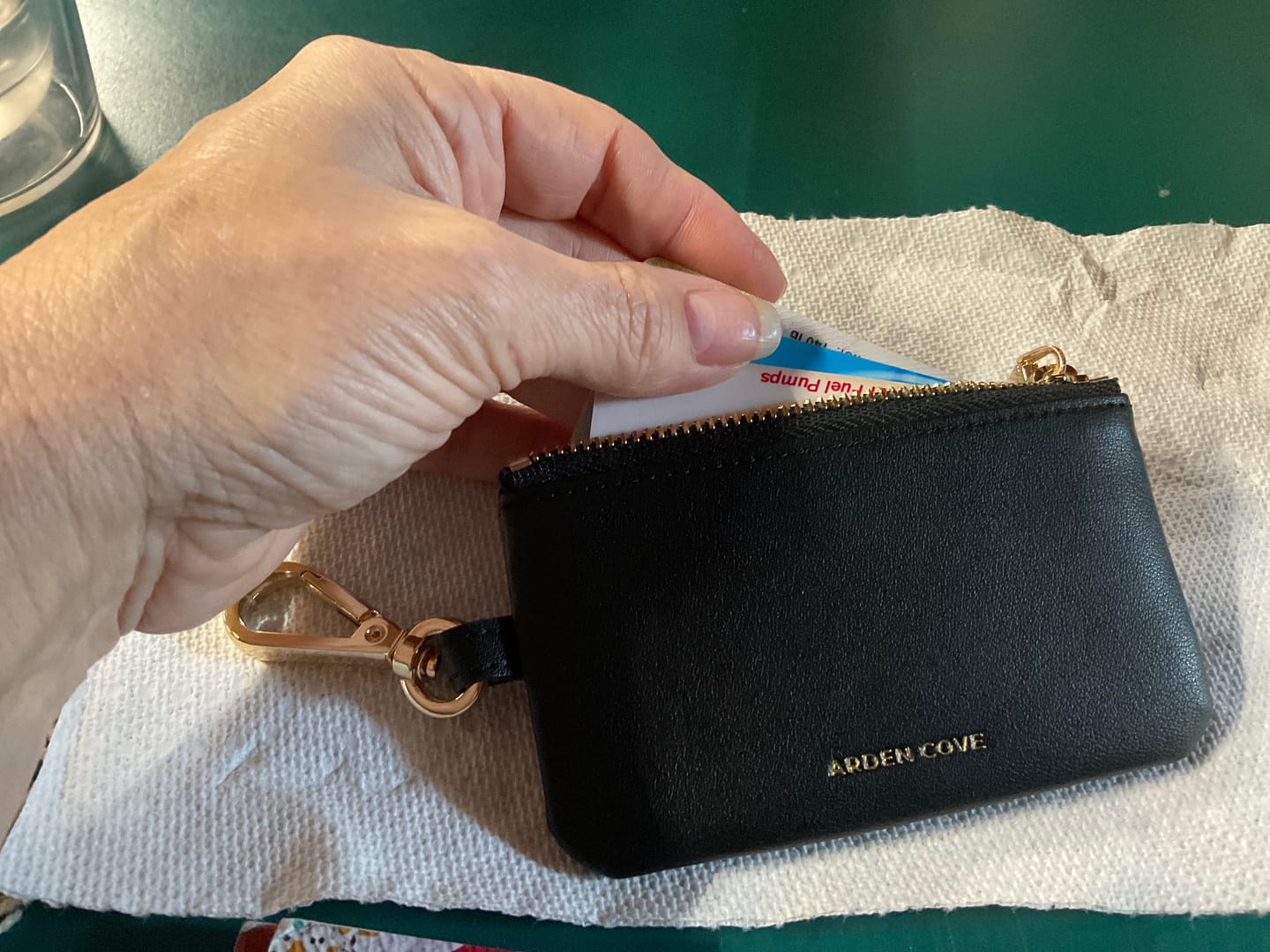 Customer photo review of Noe Zippered RFID Blocking Card Pouch