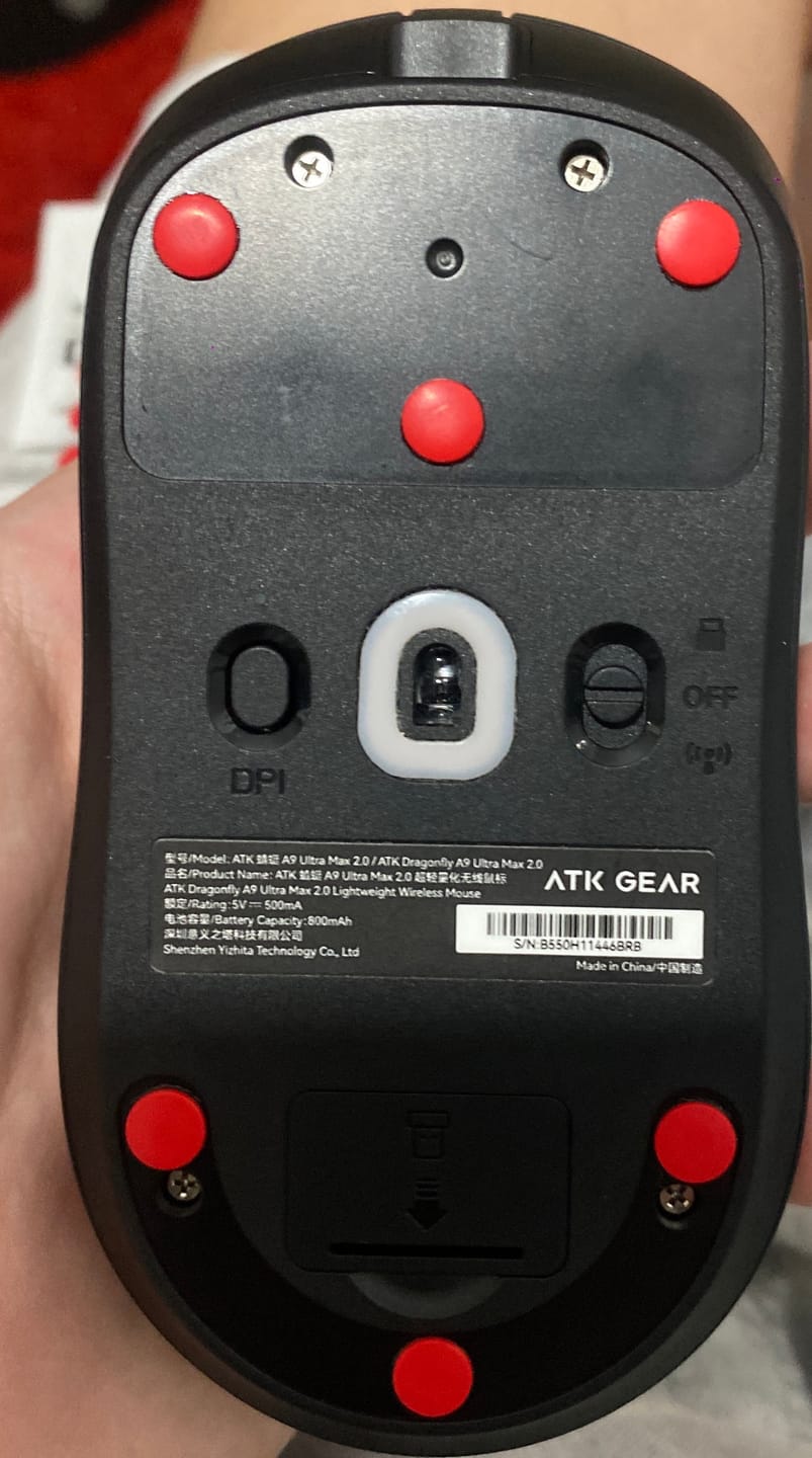 Customer photo review of X-Raypad Obsidian Mouse Skates