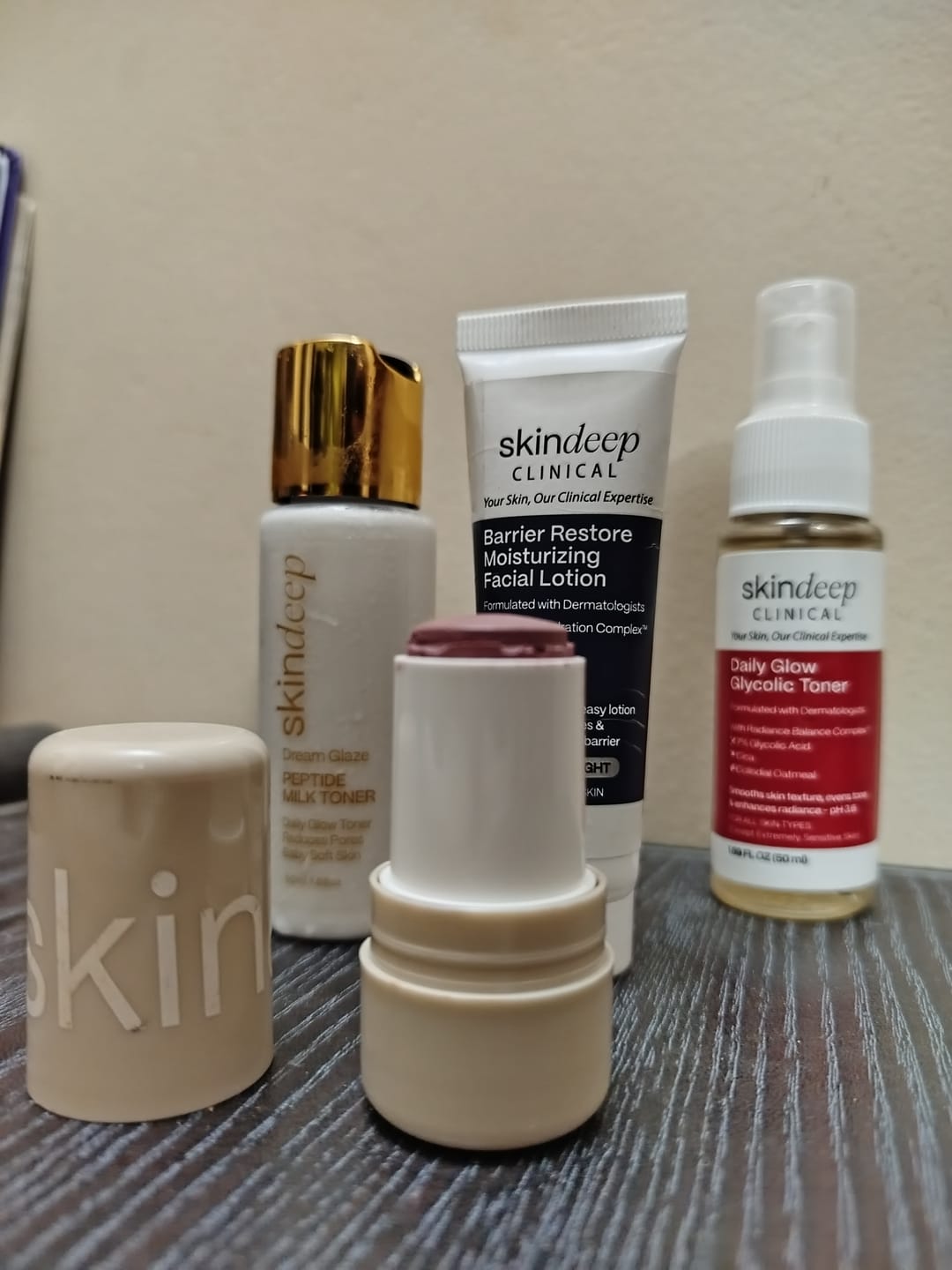 Customer photo review of VELVET FLUSH - Lip+Cheek Blush