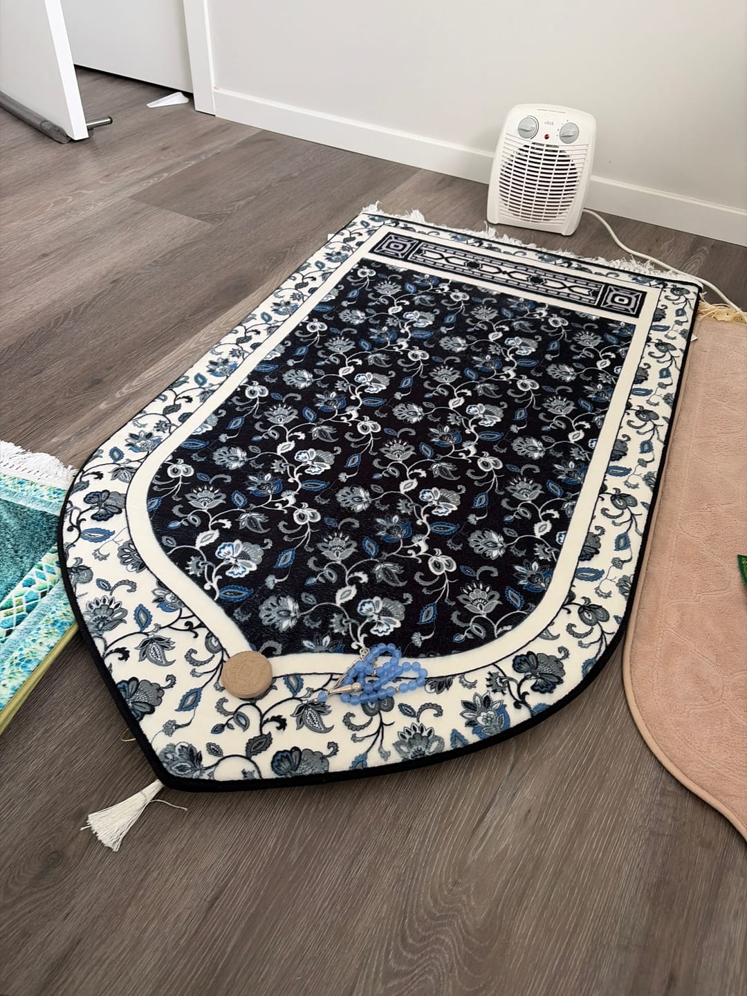 Customer photo review of Barakah Padded Prayer Mat