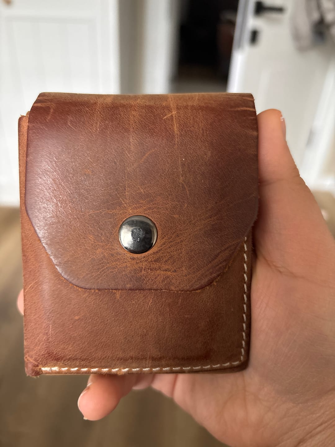 Customer photo review of Arvenzo - El Yapımı Hakiki Deri Erkek Cüzdanı