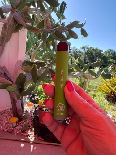 Customer photo review of Fume Ultra 2500 Puffs
