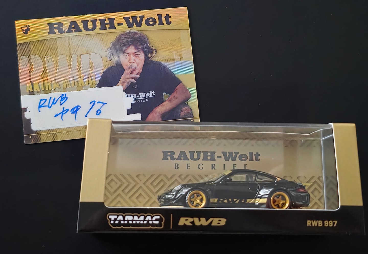 Customer photo review of Tarmac Works 1:64 RWB Collection Vol.01- Hobby Box Trading Cards