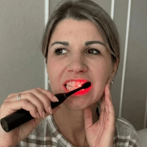 Customer photo review of Exy Red Light Toothbrush