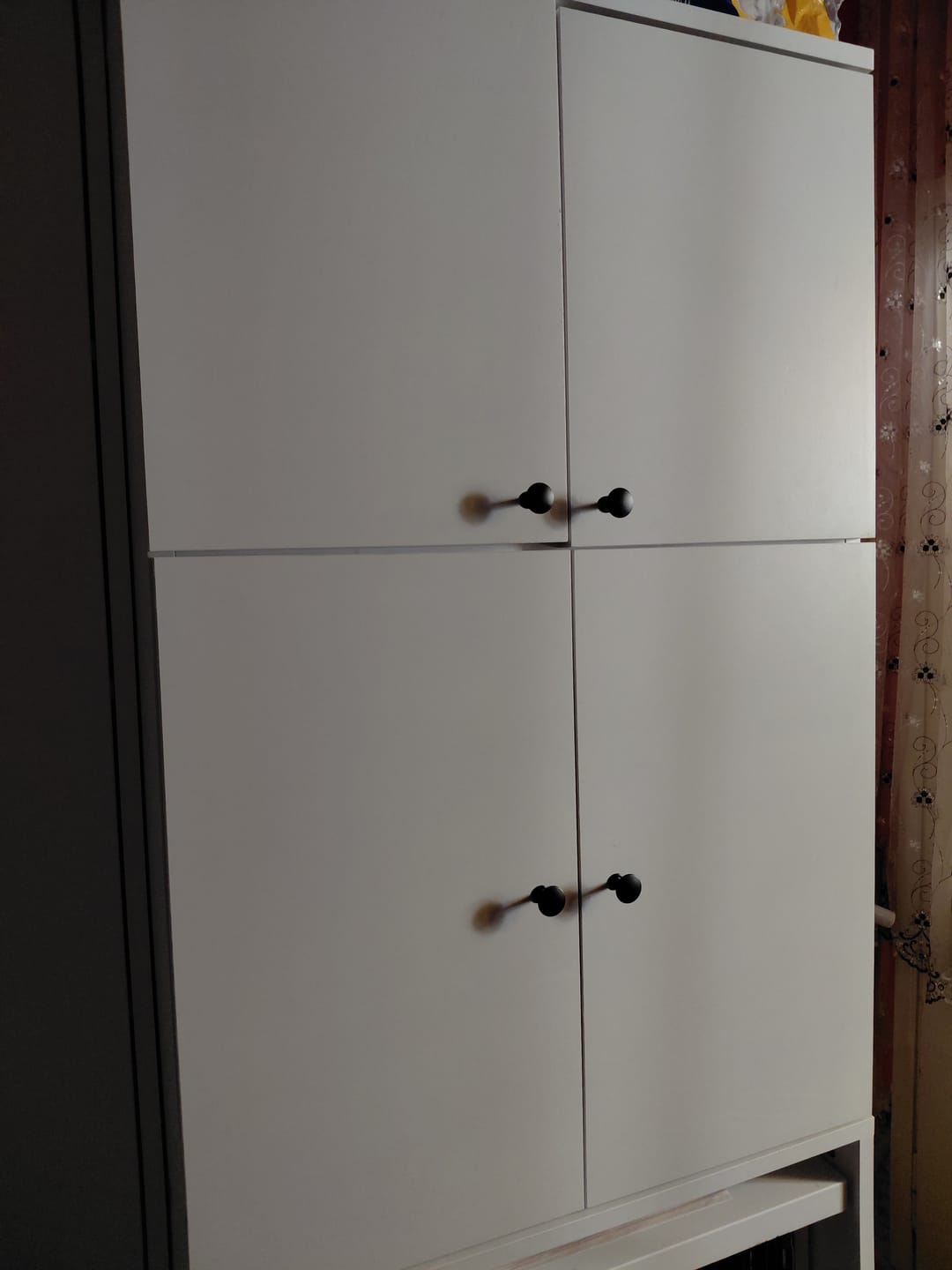 Customer photo review of Rani KD114 Çamaşır Makinesi Dolabı 4 Kapaklı 5 Raflı Banyo Dolabı Beyaz