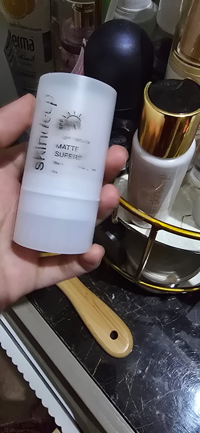 Customer photo review of MATTE SUPERSTICK - SPF 50 PA+++