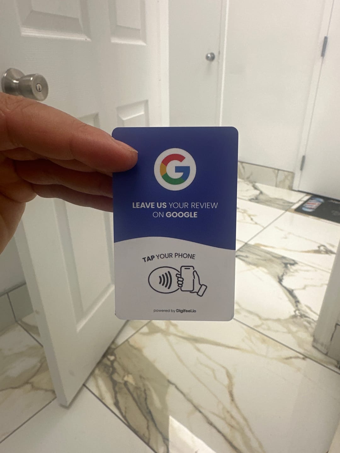 Customer photo review of FREE GIFT 🎁｜Google Review Card