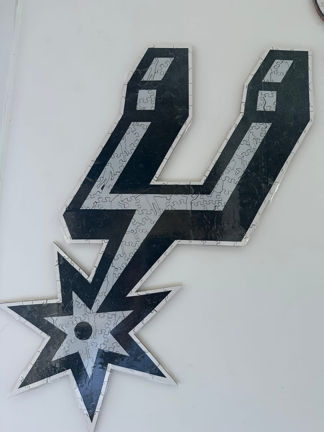 Customer photo review of San Antonio Spurs™ - Puzzle en Bois