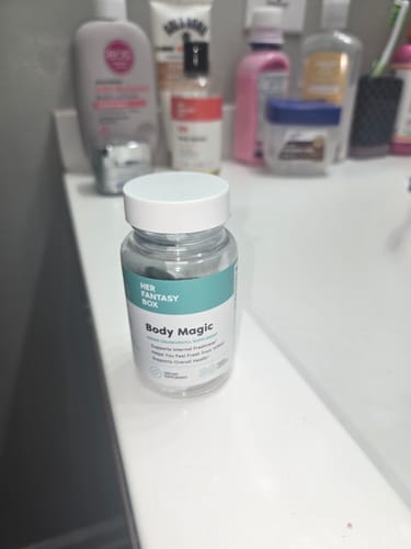 Customer photo review of Body Magic Chlorophyll Pill - For Body Odor, Detox & Skin
