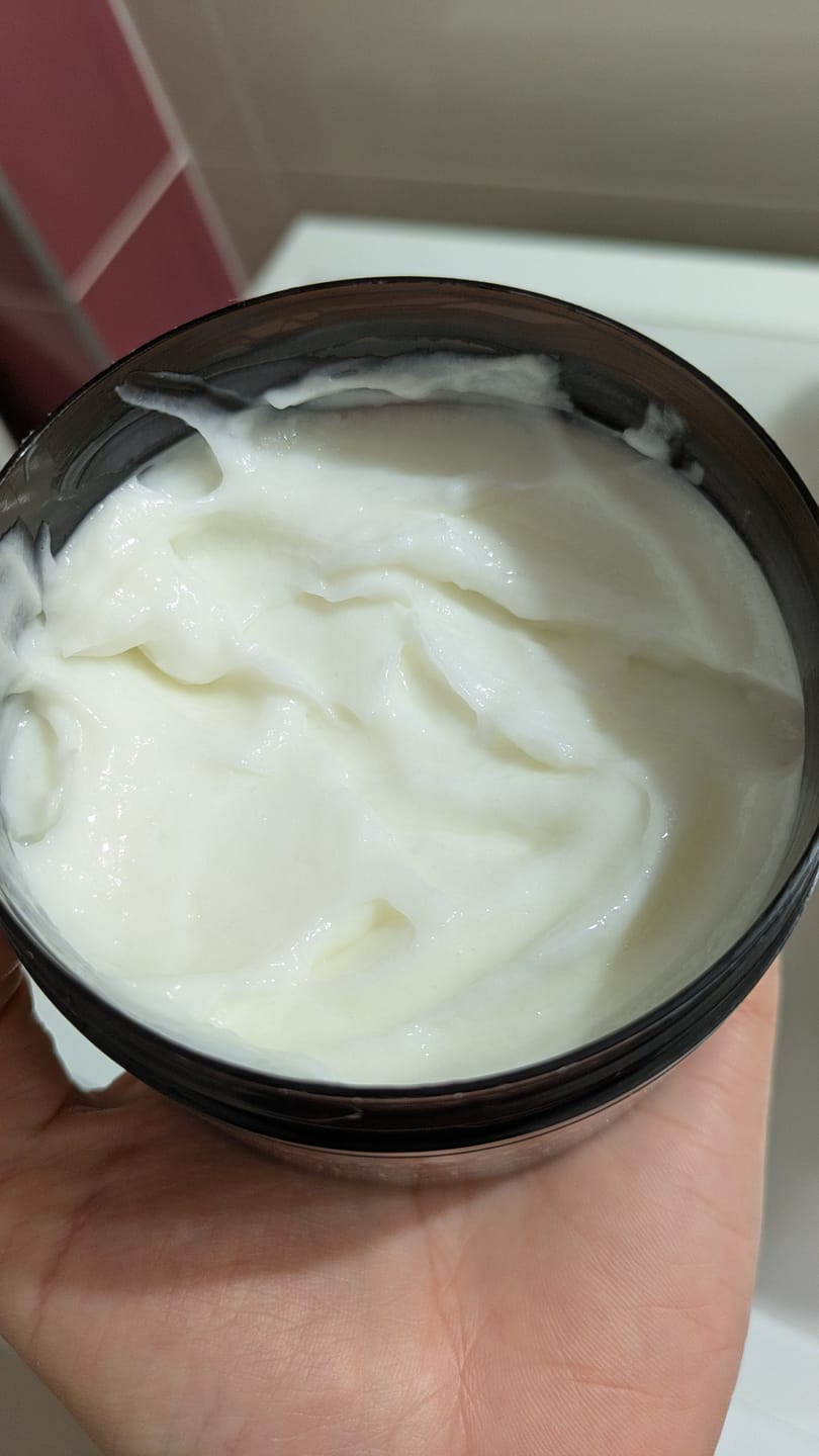 Customer photo review of Drėkinanti ir blizgesio suteikianti plaukų kaukė
