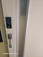 Customer photo review of Philips 4000 Series Wi-Fi Bridge Fingerprint Smart Deadbolt