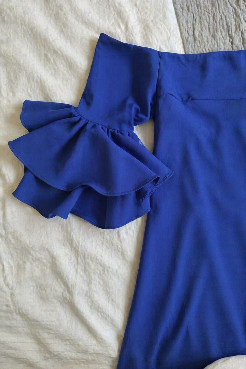 Customer photo review of Half Sleeves Loose Solid Color Off-The-Shoulder Maxi Dresses