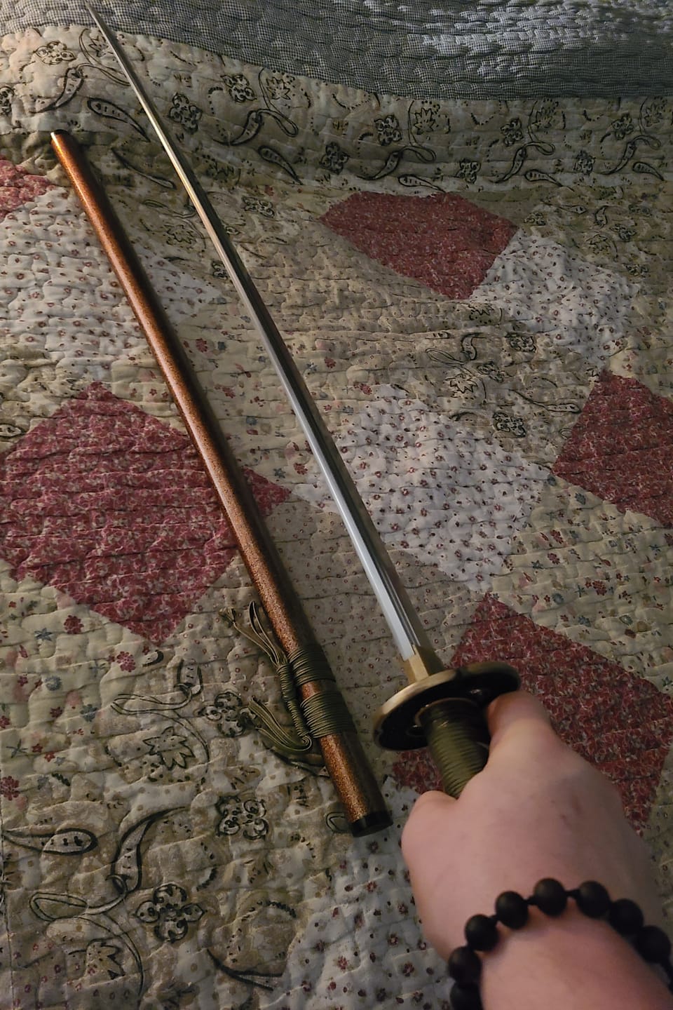 Customer photo review of The Fukyo Katana Spring Steel Double Bohi Razor Sharp