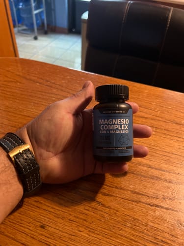 Customer photo review of Magnesio complex con 4 magnesios - 60 cápsulas