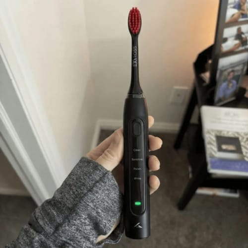 Customer photo review of Exy Red Light Toothbrush