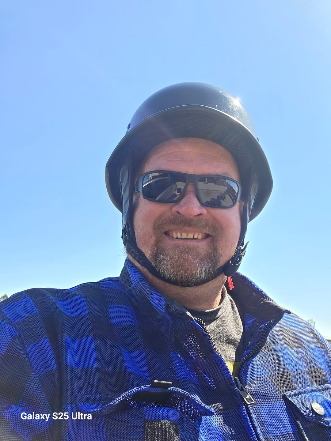 Customer photo review of FlexGuard® Air Mesh Armored Riding Shirt