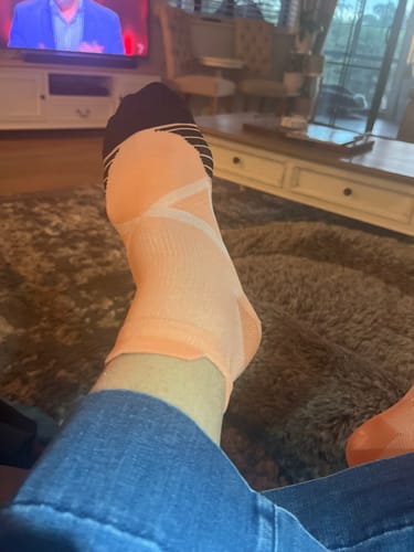 Customer photo review of White Ankle Compression Socks