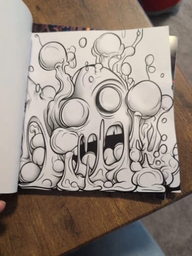 Customer photo review of Street Graffiti™ – Sketchbook