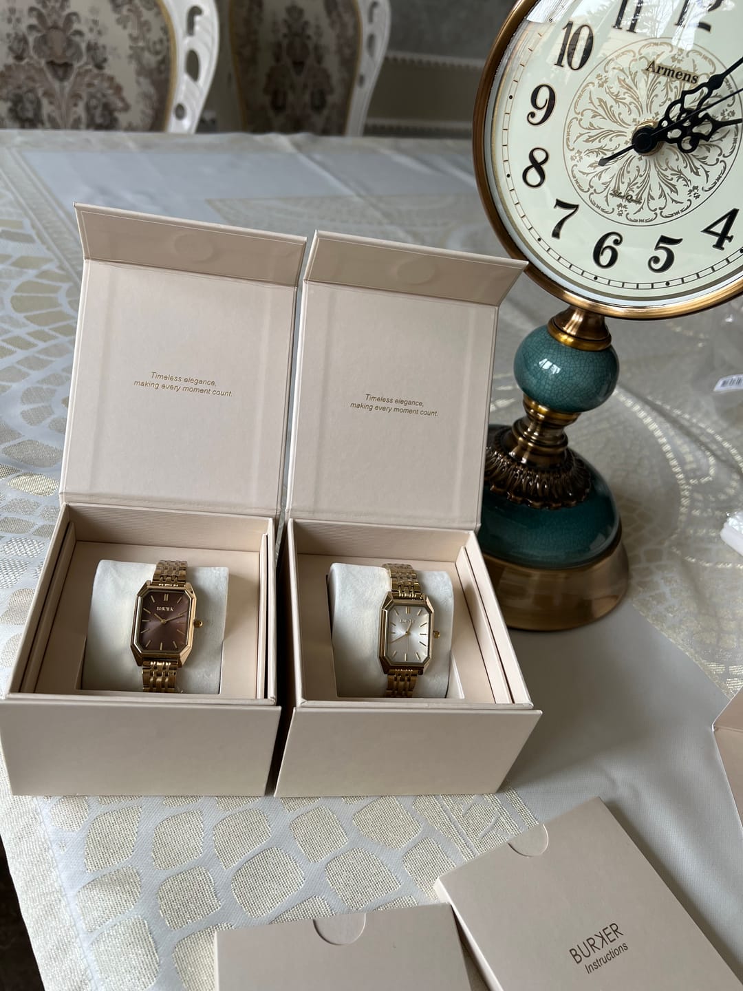 Customer photo review of Isabell Gold Brown