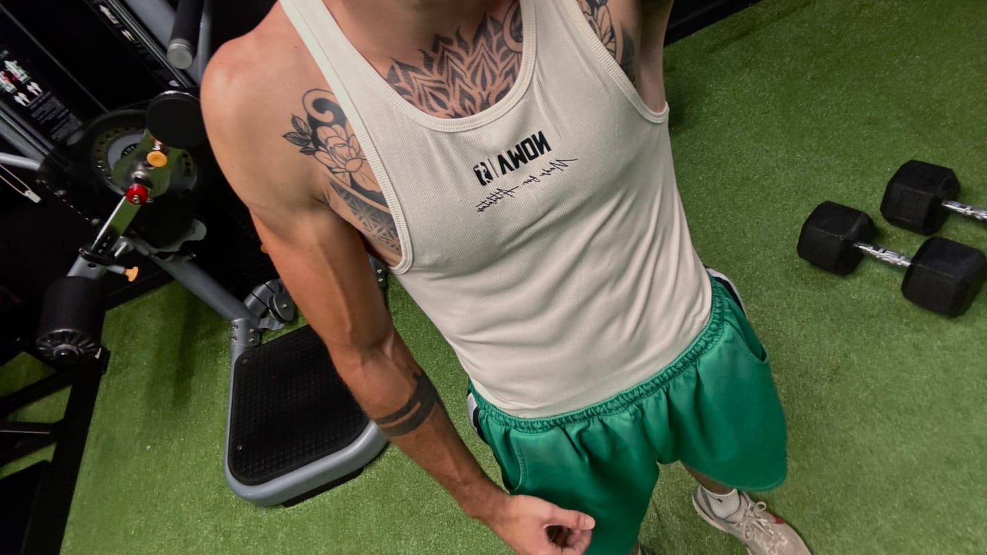 Customer photo review of Pro Athlete Muscle Compression - 2 PACK