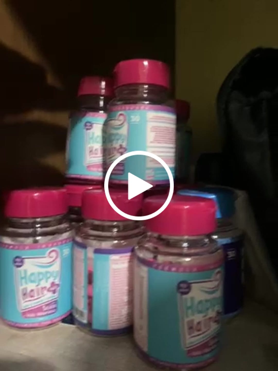 Customer video review of Happy Hair 6 Potes + 6 Potes Grátis + 2 Colágenos + 1 Melatonina (Total 15 Potes)