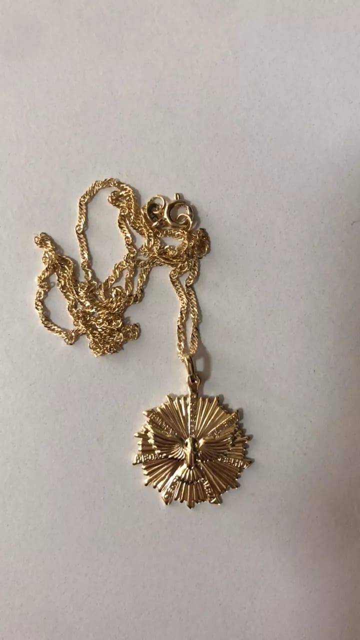 Customer photo review of Corrente do Espírito Santo - Em Ouro