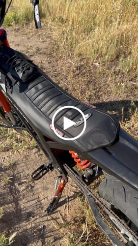 Customer video review of Tuttio Soleil 01 Guts Seat Cover