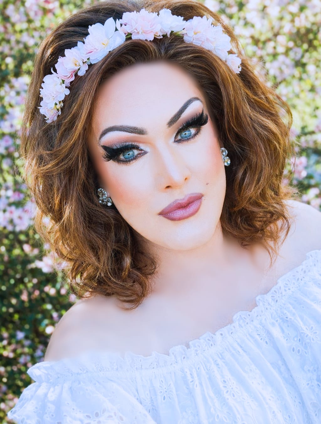 Customer photo review of Outre Synthetic HD Lace Front Deluxe Wig - DILAN