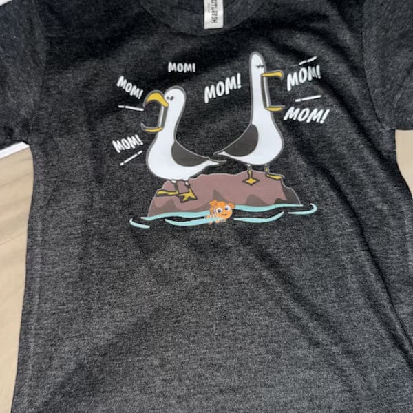 Customer photo review of Seagull Mom Mom Mom Custom Name - Personalized Shirt - Funny Mother's Day Gift For Mom