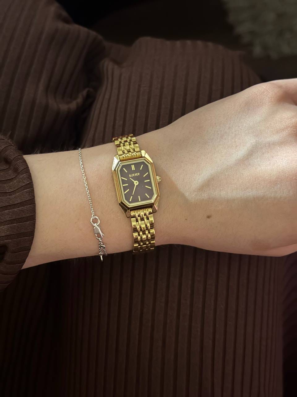 Customer photo review of Isabell Petite Gold Burgundy