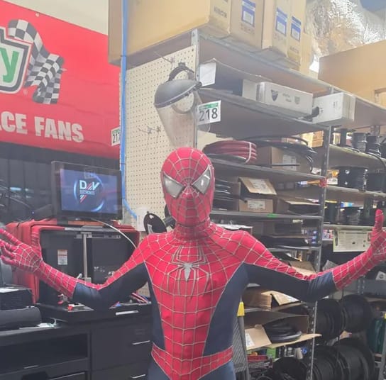 Customer photo review of Tobey Maguire Spider-Man Life Size Wearable Costume( Replica Grade)