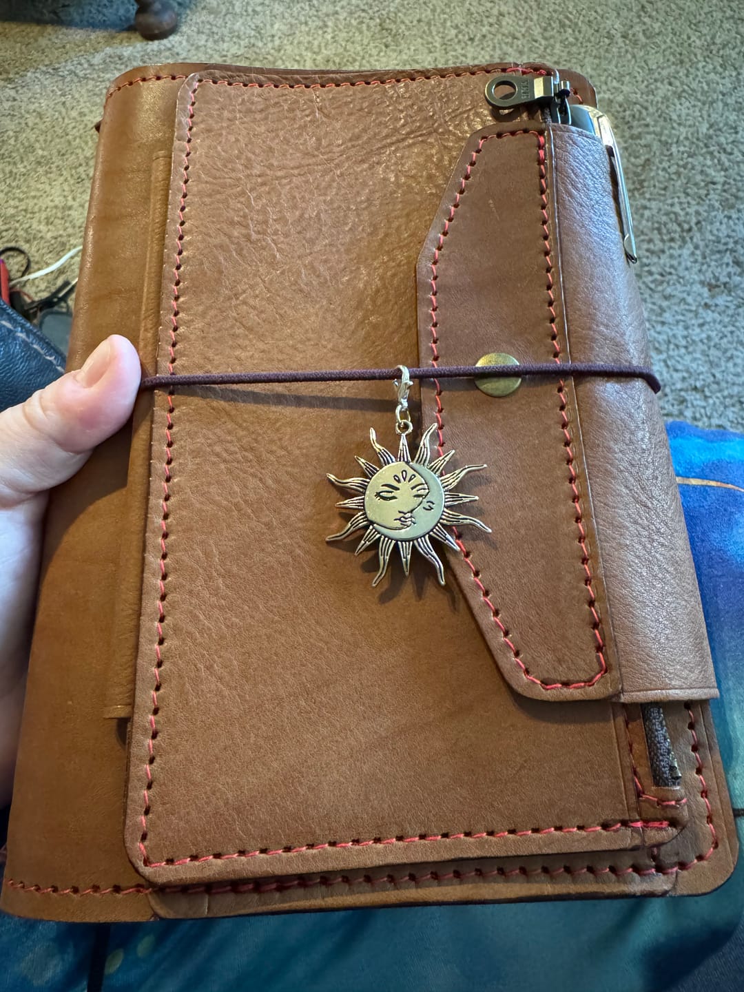 Customer photo review of ApplePig Mix Traveler's Notebook