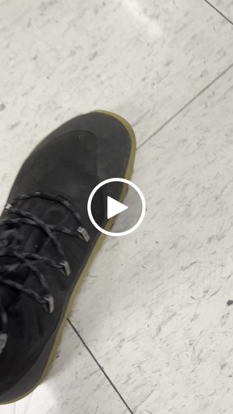 Customer video review of Vivobarefoot Men's Tracker Leather AT