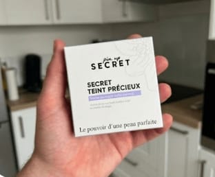 Customer photo review of Secret Teint Précieux | Jabón-Mascarilla de Leche de Cabra Anti-Imperfecciones