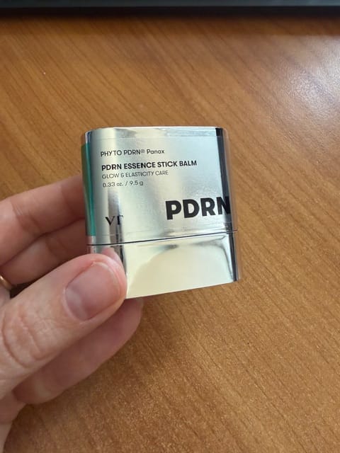 Customer photo review of Atjaunojošs stiks balzams ar PDRN VT Cosmetics PDRN Essence Stick Balm