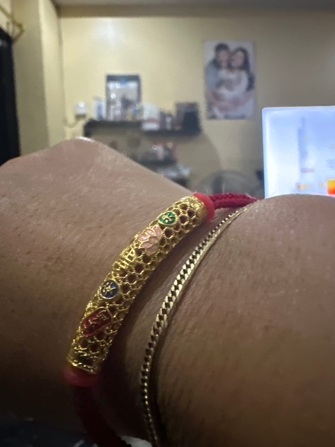 Customer photo review of Red String with Gold Baifu Collection for Luck, Prosperity and Strong Protection