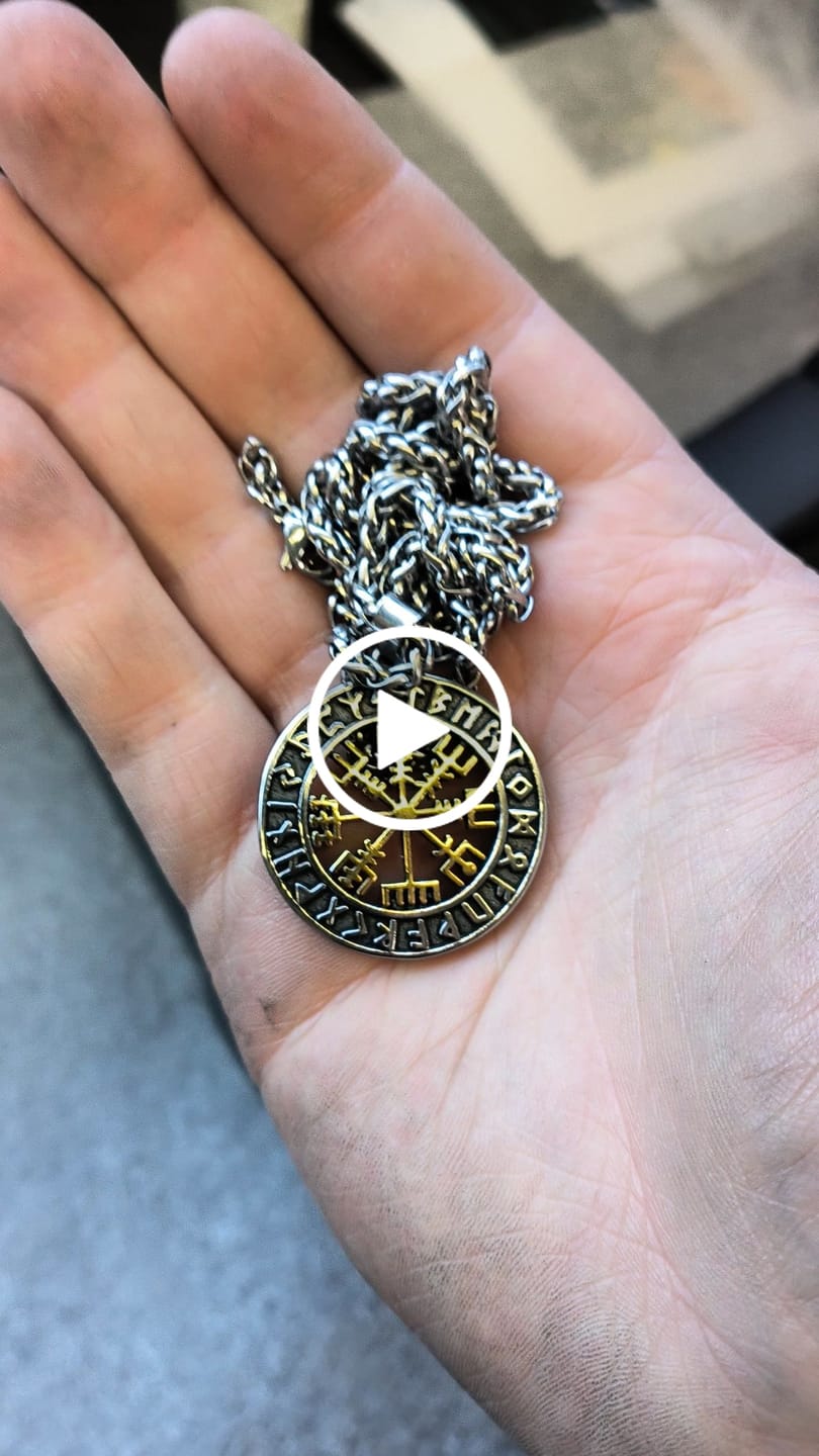 Customer video review of Vegvísir Necklace