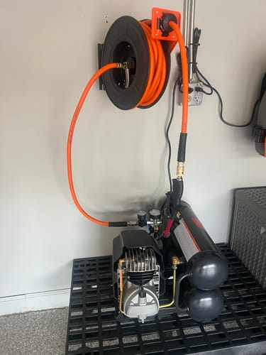 Customer photo review of Retractable Air Hose Reel-Alloy Steel Reel-3/8in 25ft-50ft