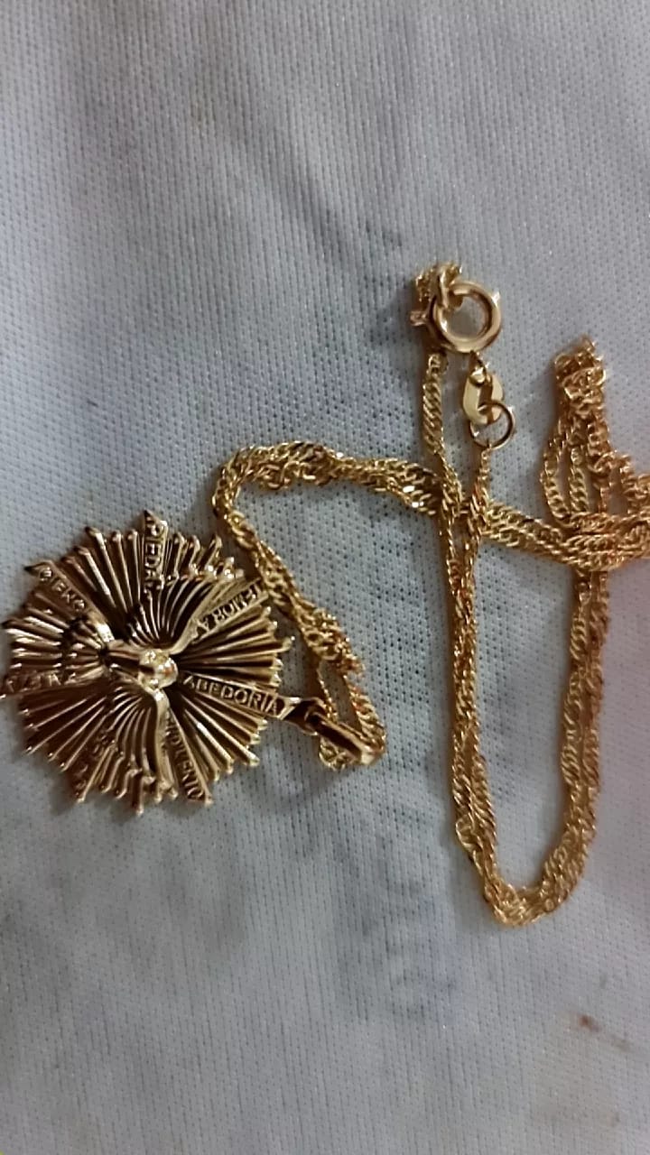 Customer photo review of Corrente do Espírito Santo - Em Ouro