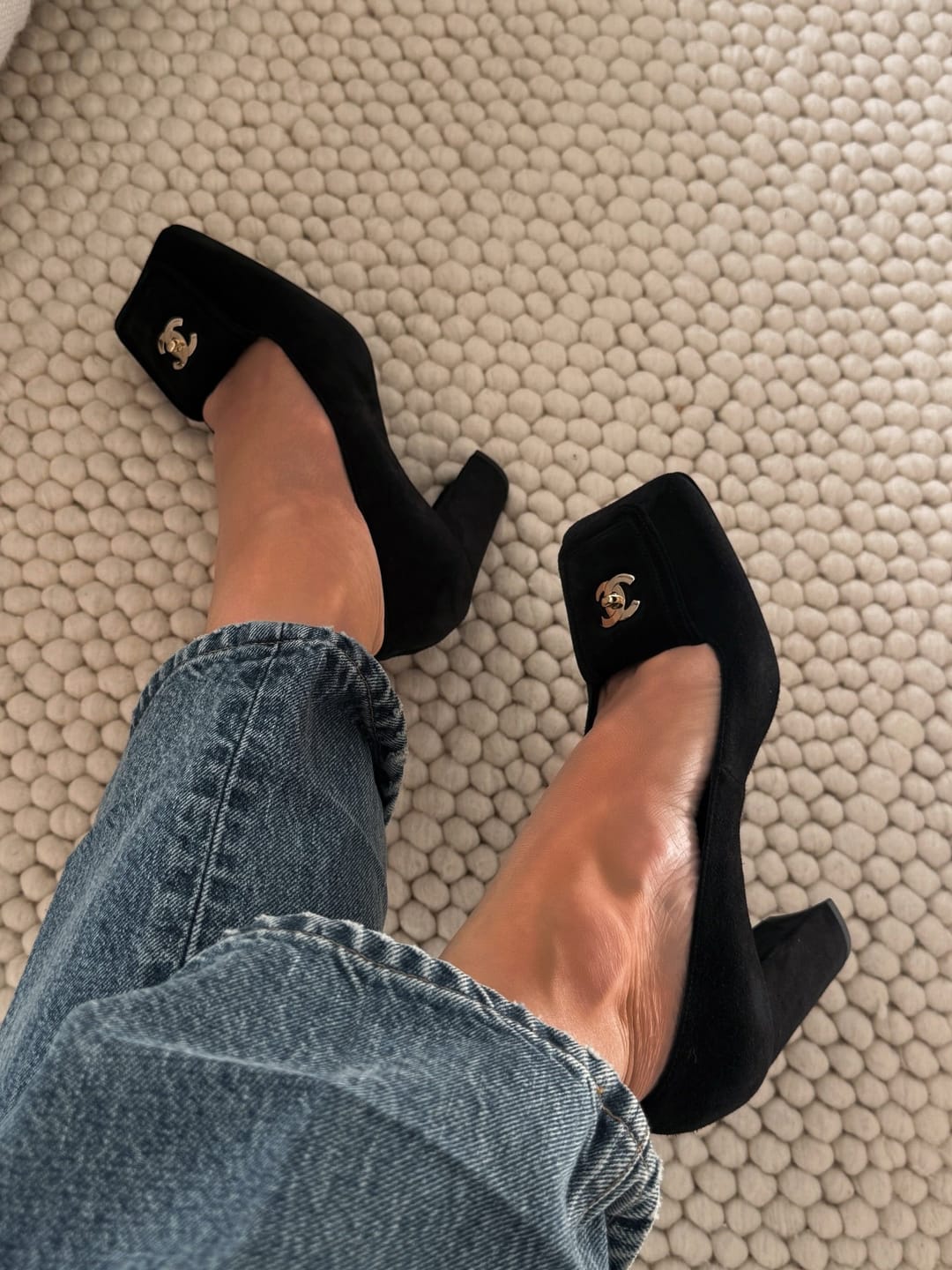 Customer photo review of Chanel 2026 High Heel Pump Black Suede 547929