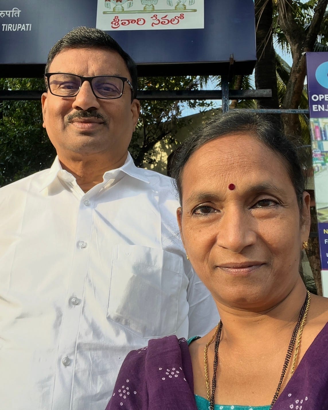 Customer photo review of Double Delight White Shirts - 2 Pcs Combo Pack