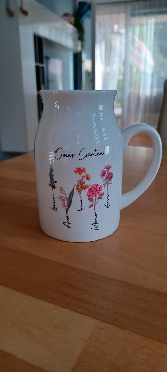 Customer photo review of Mamas Garten - Personalisierte Vase für Mama und Oma mit Geburtsblumen