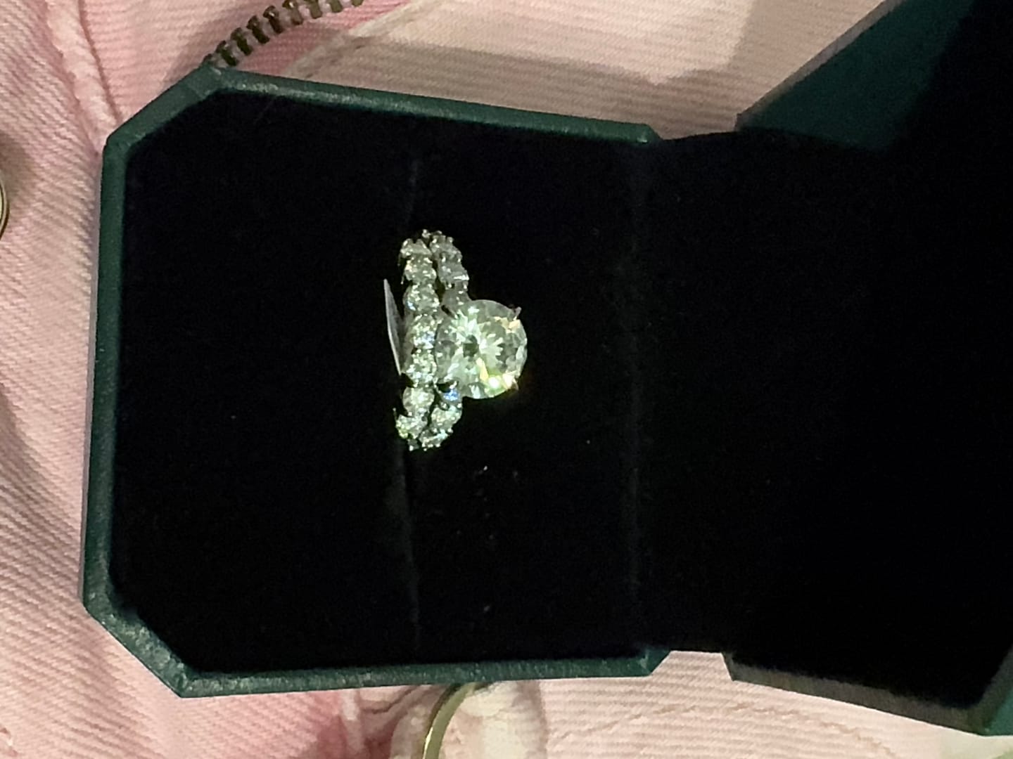Customer photo review of Rodiffy Moissanite 2.0Ct~4.0 Ct Round Engagement Ring -4 Prong Setting