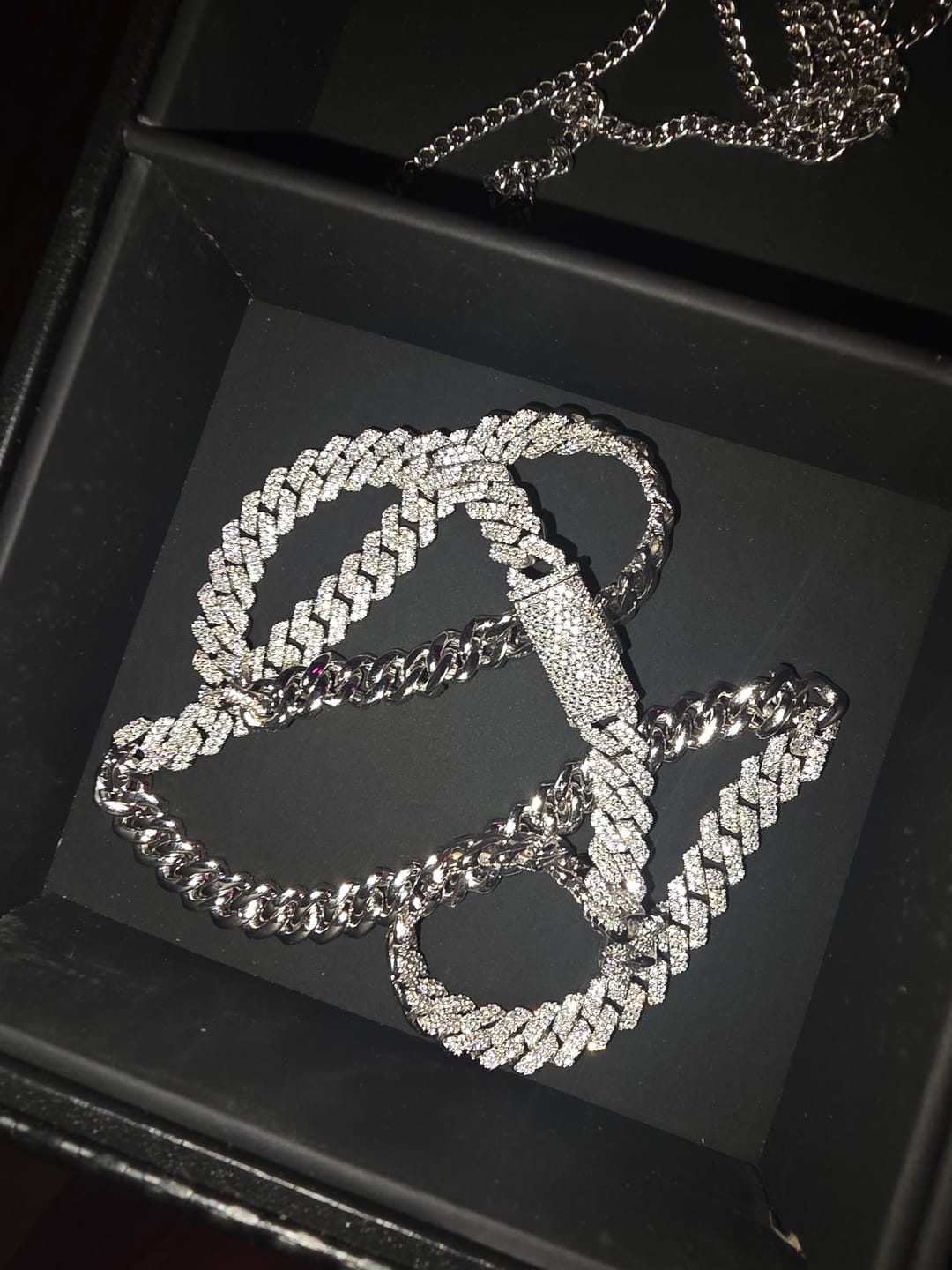 Customer photo review of Moissanite Cuban Link Chain 14K Gold (ALL SIZES)