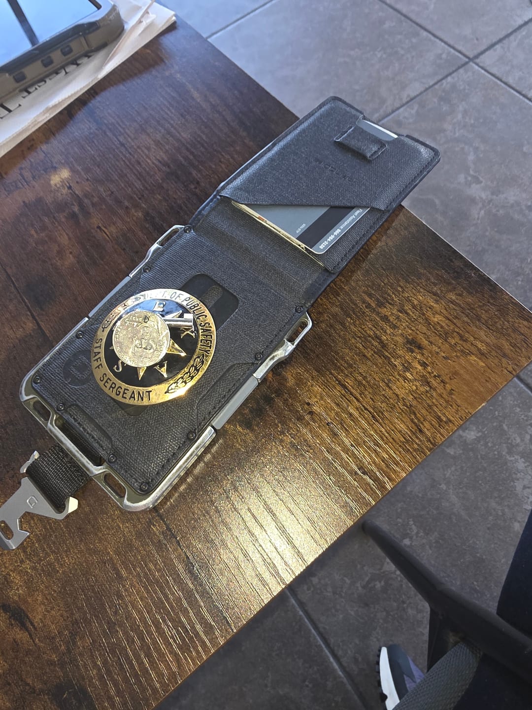 Customer photo review of M1 MAVERICK™ 4 POCKET BIFOLD DTEX WITH MT01 CLASP/MULTI-TOOL